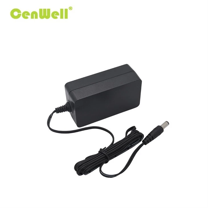 42W C06  (3)